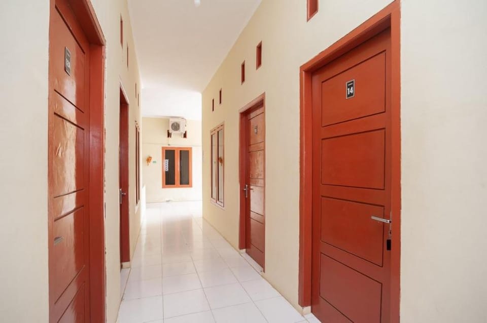RedDoorz near Universitas Muhammadiyah Pringsewu Hotel in Indonesia