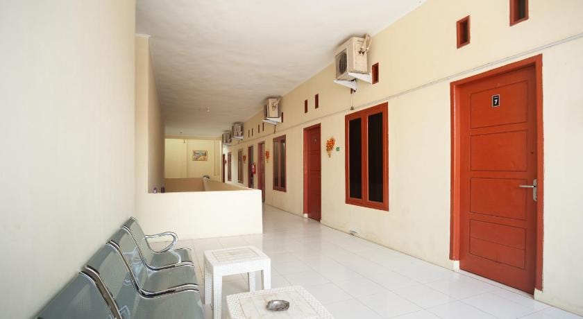 RedDoorz near Universitas Muhammadiyah Pringsewu Hotel in Indonesia