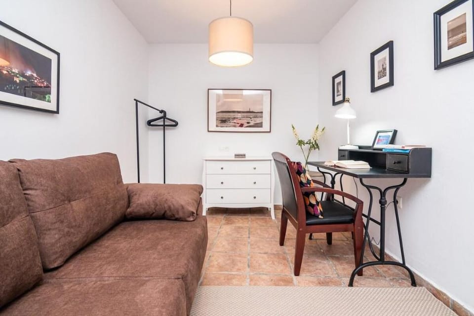 Kala - Habitación Suite con Bañera y Patio Privado Vacation rental in Vejer de la Frontera
