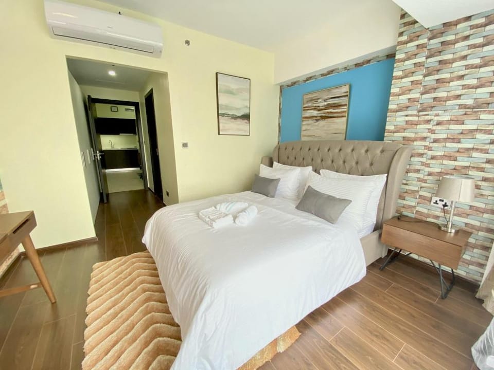 Aeon Towers 1-BR Condo Free pool&gym 20mbps Wifi Apartment in Davao City