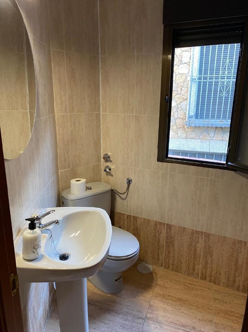CASA DEL PUENTE- Great house for 7 PAX Vacation rental in Ávila‎