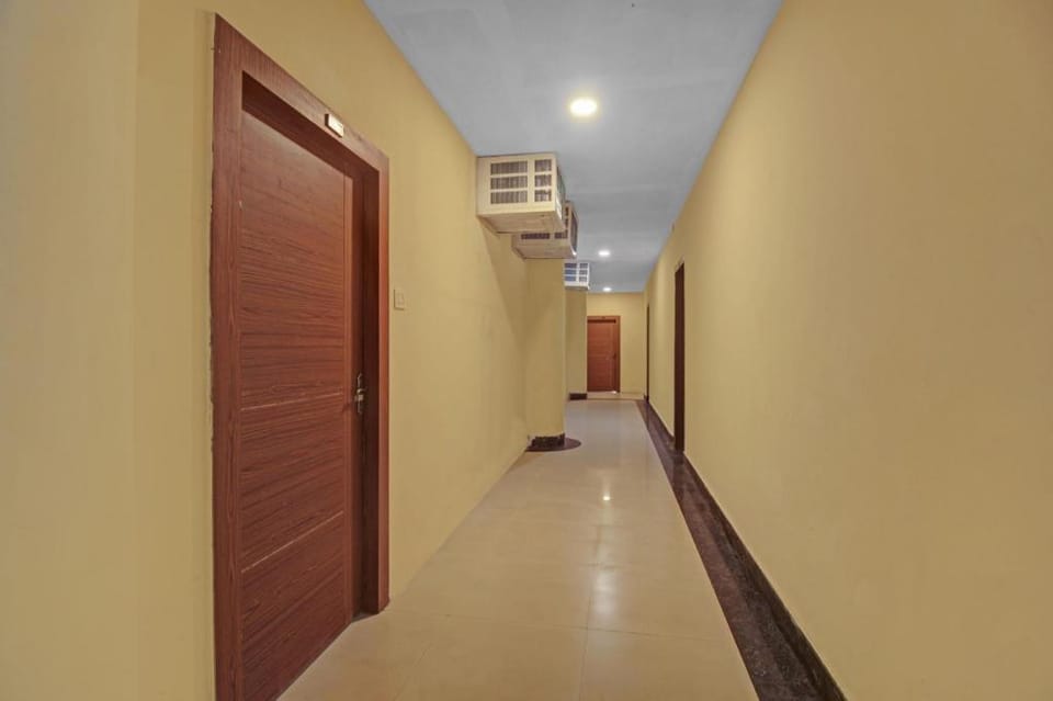 Super Collection O Hotel Aqua Villa Near Netaji Subhash Chandra Bose International Airport Hotel in Kolkata