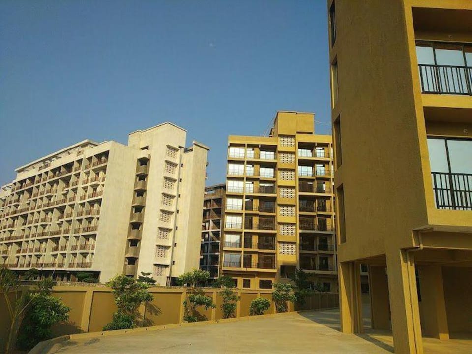 Lovely 1 BHK fully Furnished Apartment. Vacation rental in Maharashtra