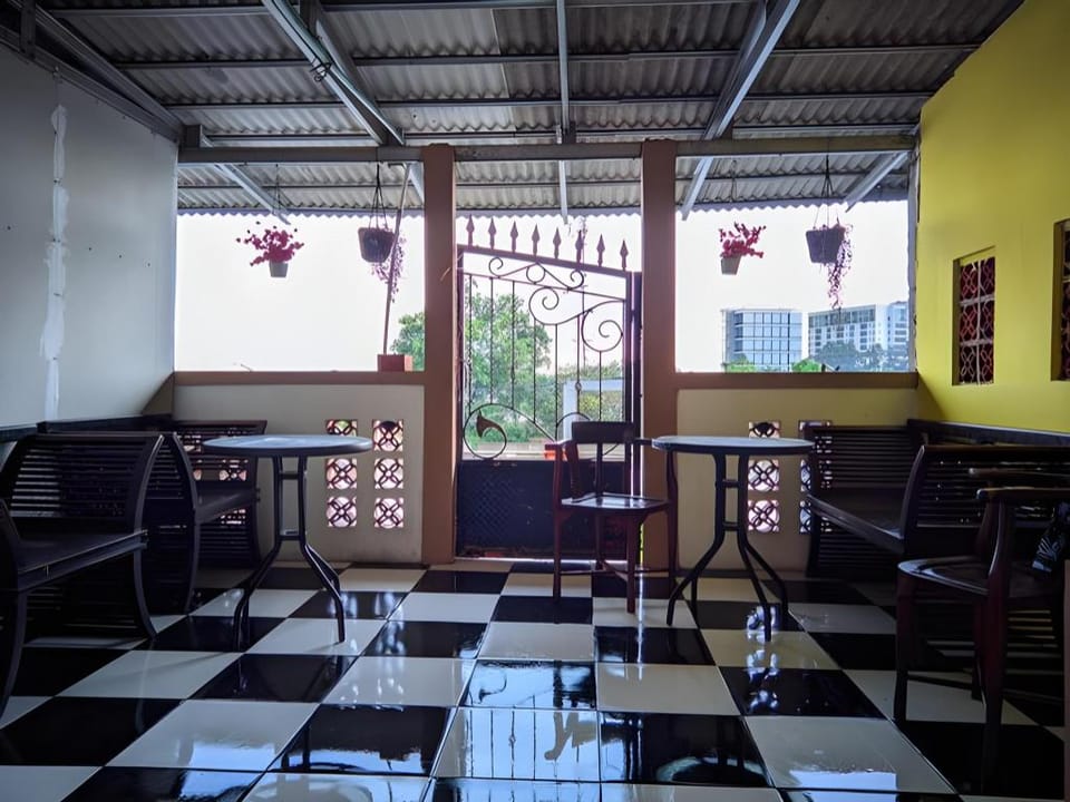 KoolKost near Stasiun Poris Tangerang Hotel in West Java