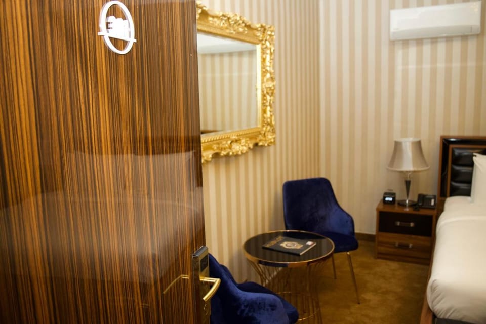 NO.1 HOTEL Hotel in Abuja