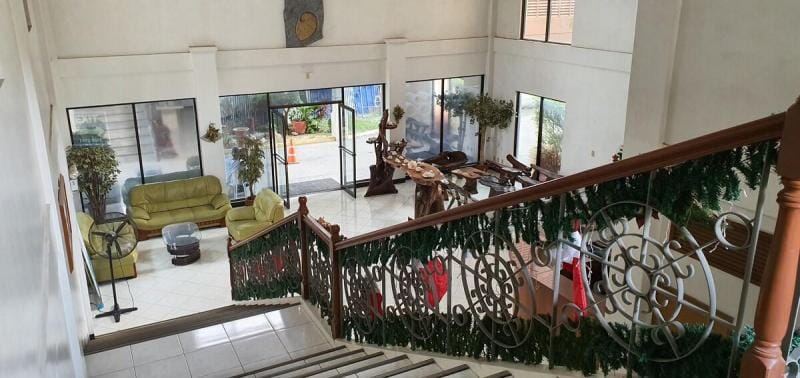 One (1) bedroom condo unit with common pool Vacation rental in Subic