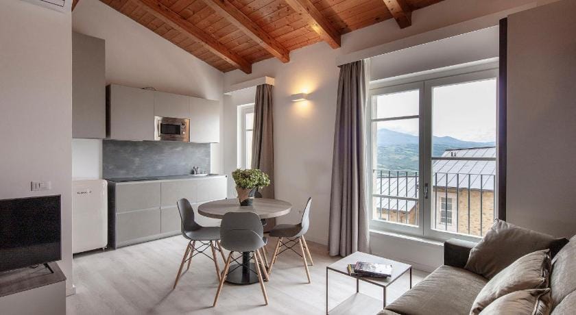 Corte Francigena Apartment in Tuscany