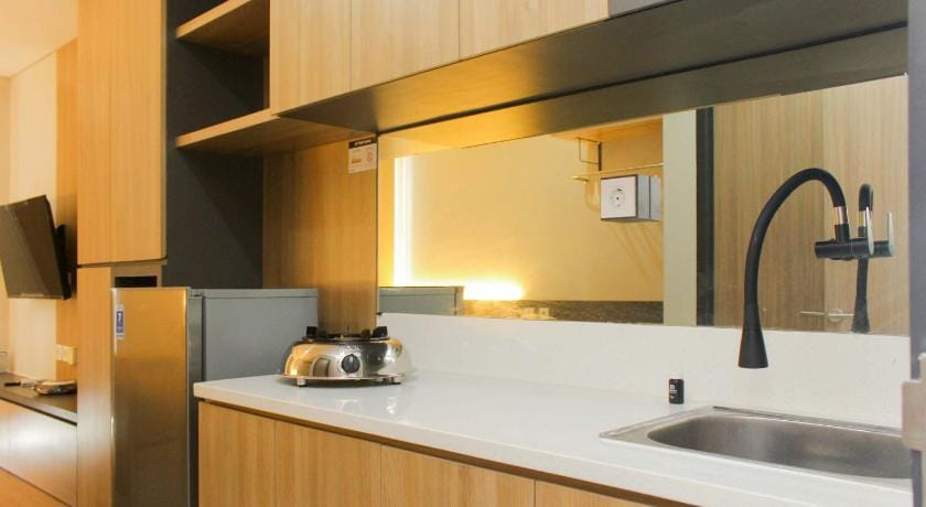 Nice & Cozy Studio at Monroe Tower Apt By Travelio Apartment in West Java