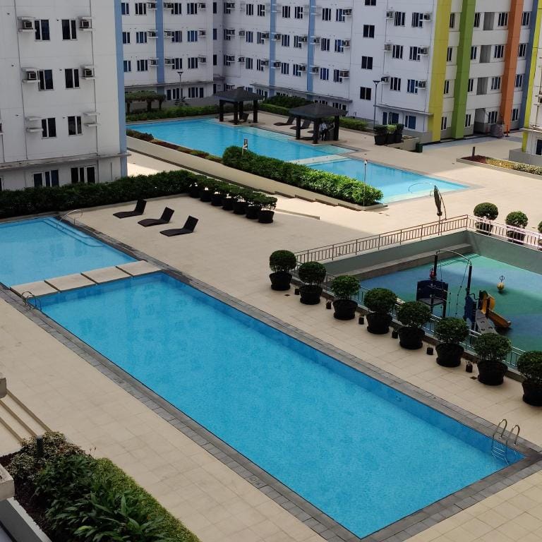 Cinema?@Mplace55"TV+Unliwif+Cuking+Pool Extra ₱ay Apartment in Quezon City