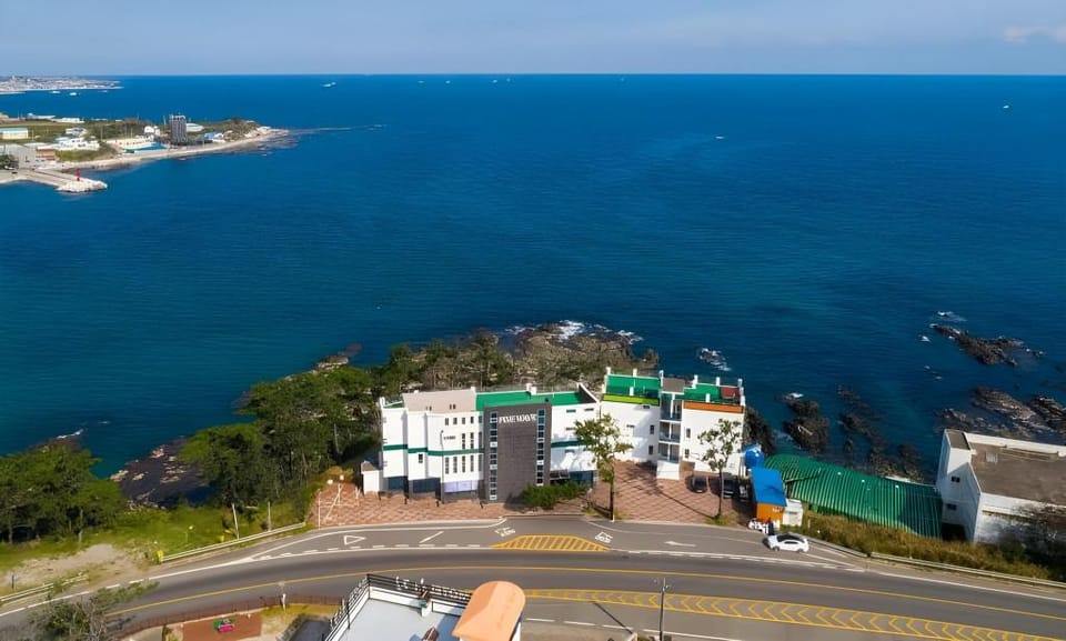 Pohang Pine Wave Spa Pension Bed and Breakfast in South Korea
