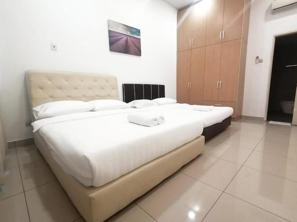IMAGO Mall  - 2 Bedrooms  (VERY NEAR LIFT) (BS) Apartment in Kota Kinabalu