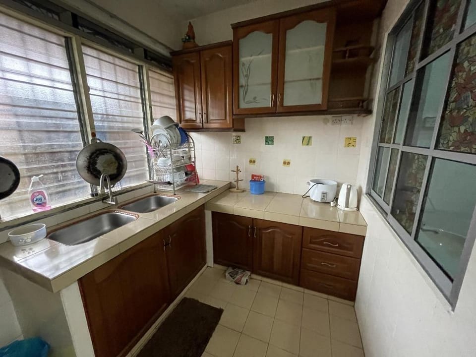 Homestay Bidor DMaju Vacation rental in Perak
