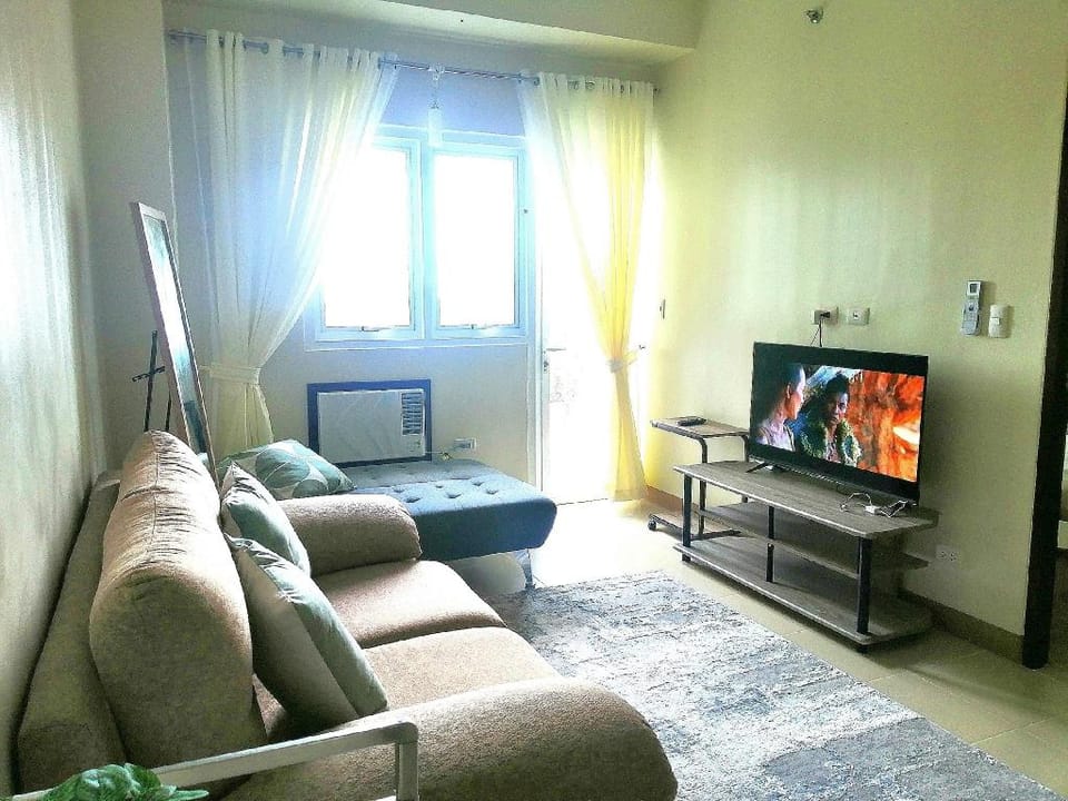 Spacious Condominium near Megaworld Iloilo Apartment in Iloilo City