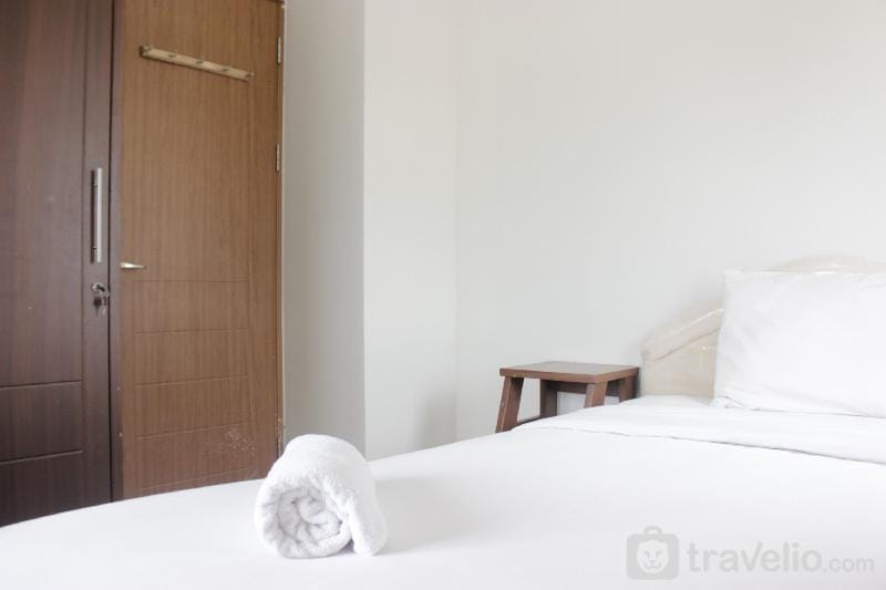 Spacious 2BR Pinewood near JATOS By Travelio Apartment in West Java