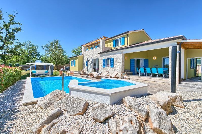 Villa 1404 Villa in Istria County