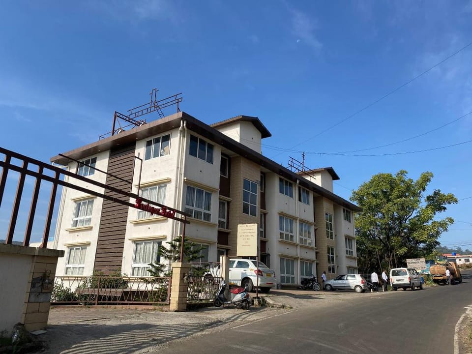 Vibez Panchgani By Zen Nest Hotel in Maharashtra