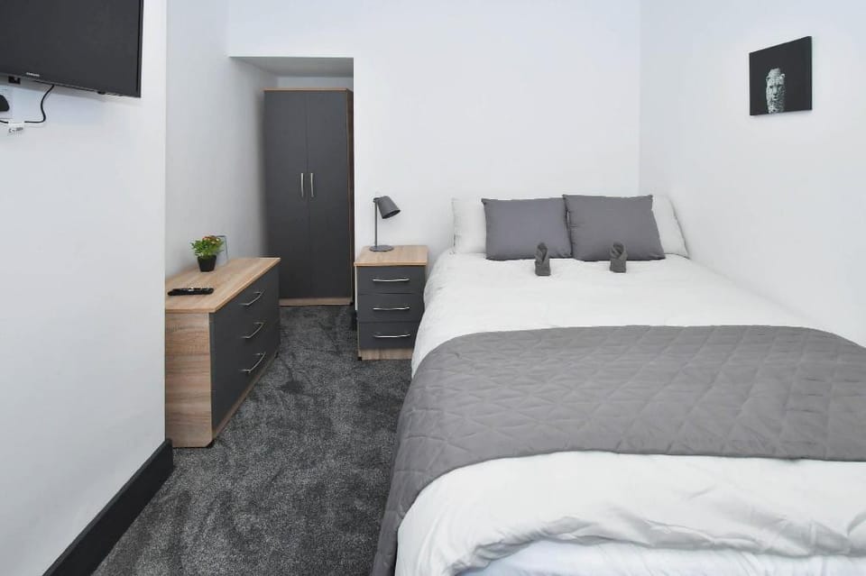 Townhouse @ 101 Lord Street Crewe  Vacation rental in Crewe