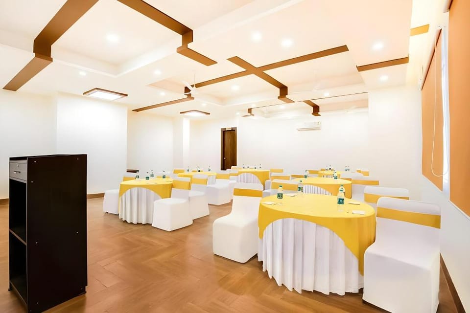 The Leisure Cave Premier Hotel in Rishikesh