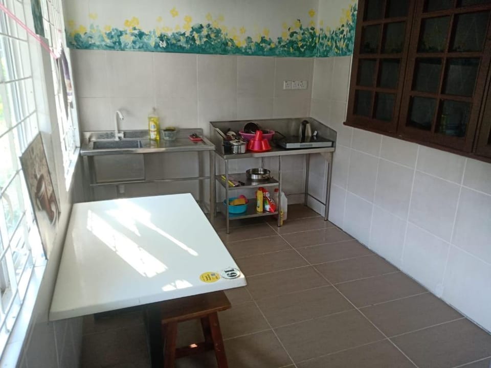 Natol Homestay - Venice (Samajaya Tabuan Tranquility Township) Vacation rental in Kuching