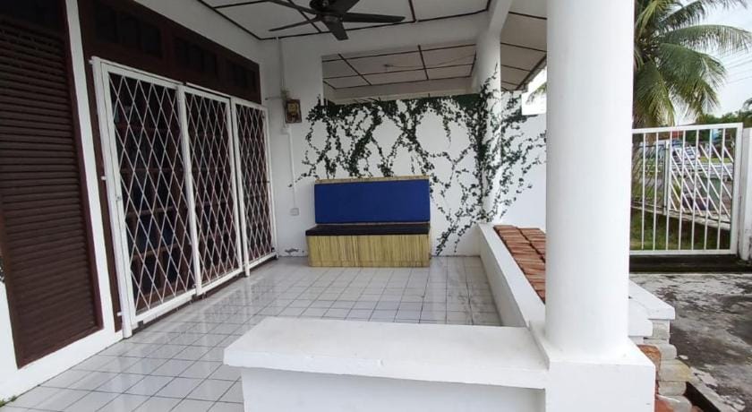 Natol Homestay - Venice (Samajaya Tabuan Tranquility Township) Vacation rental in Kuching
