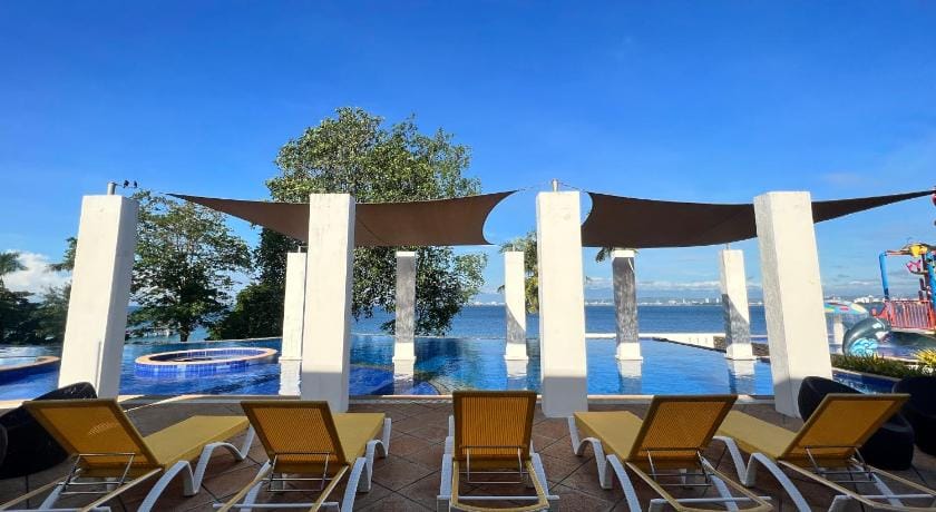 Crusoe Cabins Costa Azalea Resort in Island Garden City of Samal