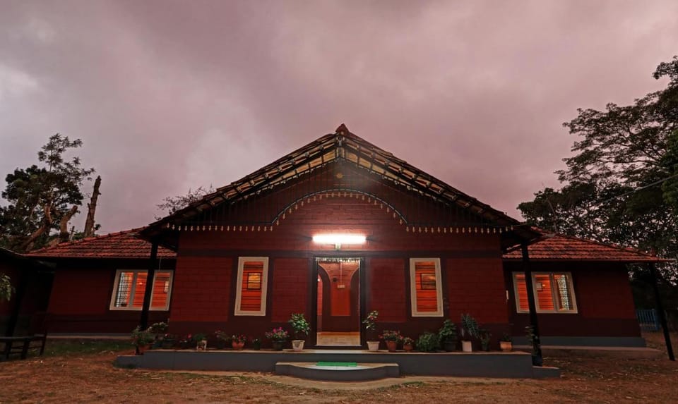 Hotel Allaranda Homestay Hotel in Madikeri