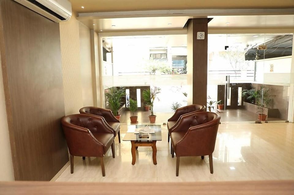Hotel Risshi Residency Hotel in Maharashtra