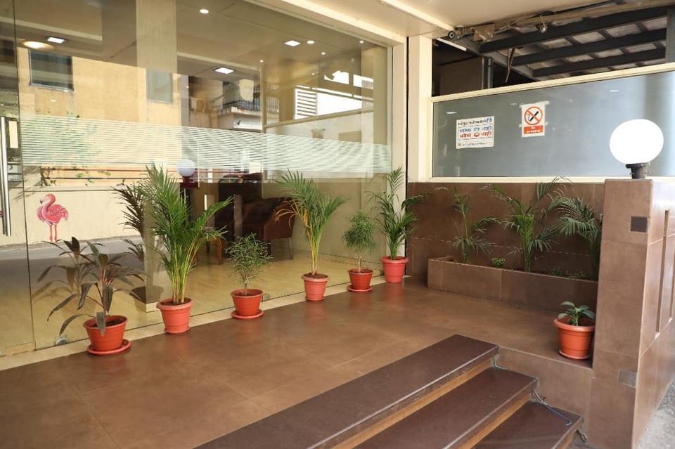 Hotel Risshi Residency Hotel in Maharashtra