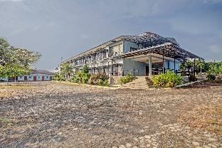 Hotel O Sarbini Hotel in Indonesia