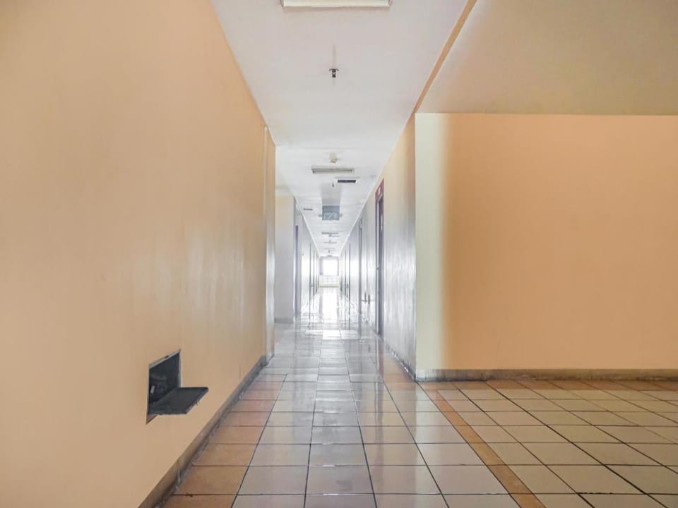 OYO 90949 Apartement Cibubur Village kaisar property Lobby B Hotel in Jakarta