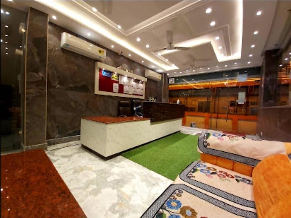 Hotel Gangotri Plaza Hotel in Rishikesh
