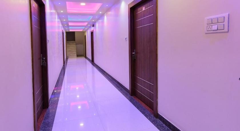 HN PALACE HOMESTAY  Apartment in Agra