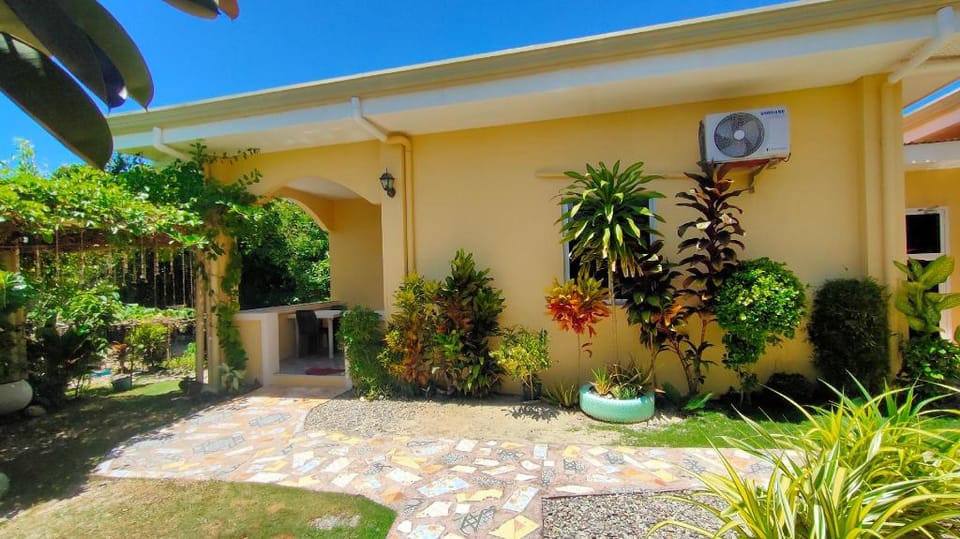 The Ivory Castle Sea View 1 Vacation rental in Central Visayas