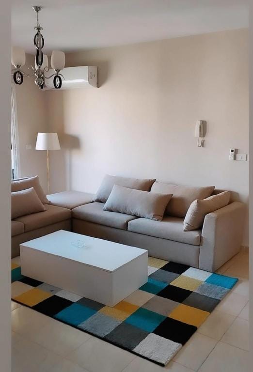Madinaty  مدينتي ارقي مكان في التجمع  Apartment in Cairo Governorate