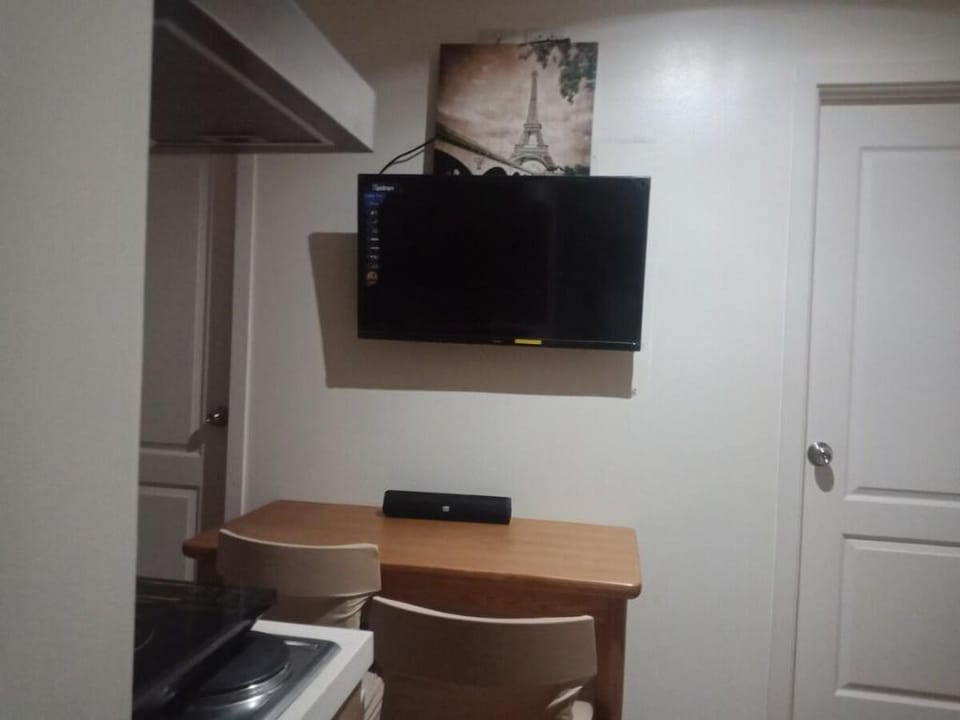 Azure Urban Resorts Residences Paranaque with 2BR  Apartment in Paranaque
