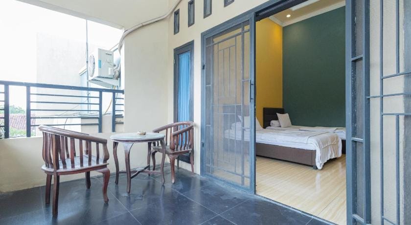 Boss Residence Serang Mitra RedDoorz Hotel in Indonesia