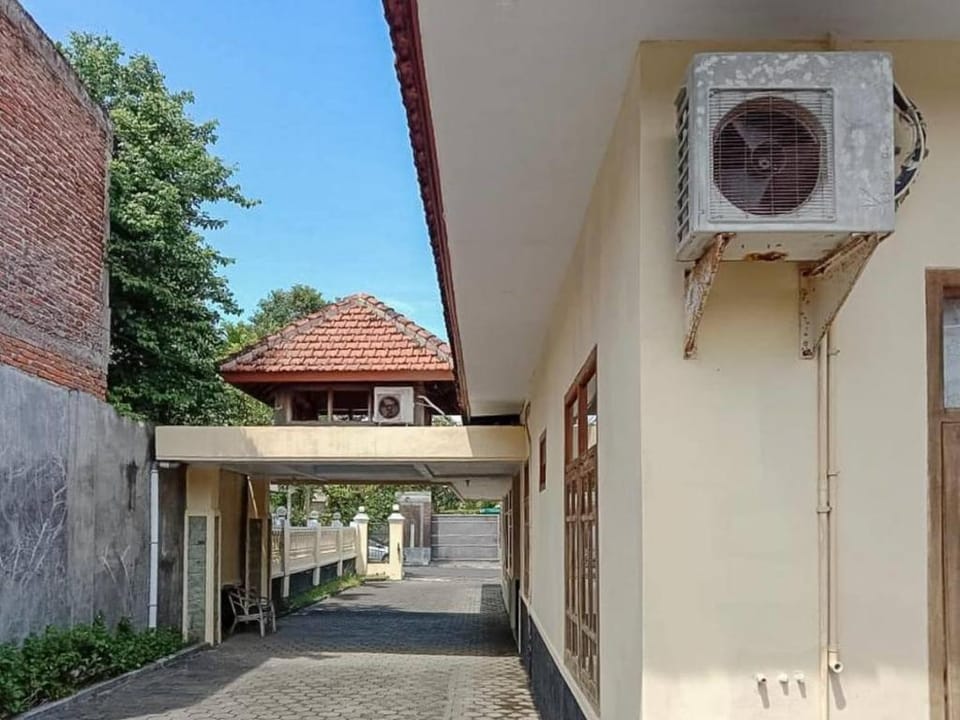 Hotel Istiqlah Syariah Hotel in East Java