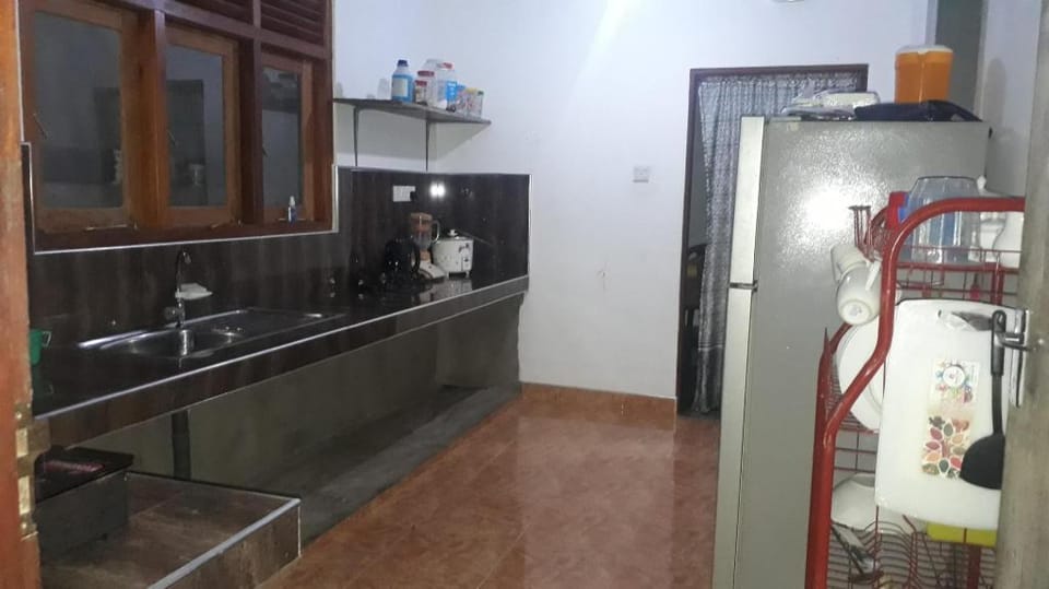 Peokock Holiday Villa in Mirissa