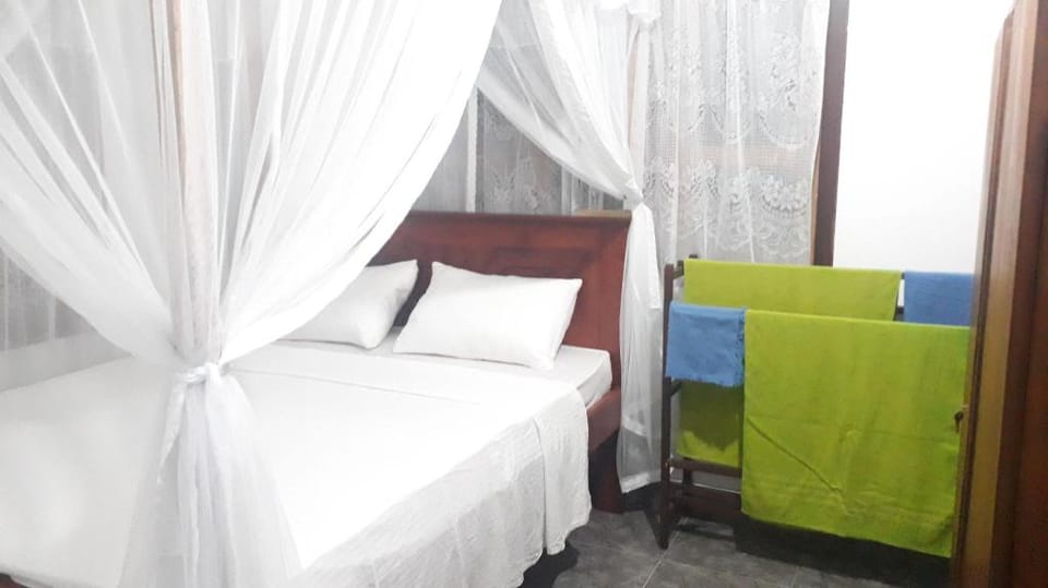 Peokock Holiday Villa in Mirissa
