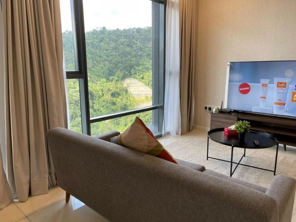The Ridge R33A @ KL East Studio High Flr King Bed Apartment in Federal Territory of Kuala Lumpur