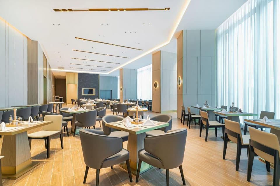 Echarm Plus Hotel Guangzhou Junming Paradise Hotel in Guangzhou