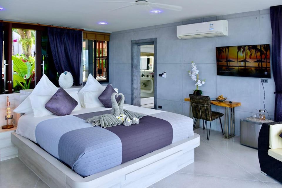 Paradise Villa Elysium - Sea View Infinity Pool with Waterfall & Jacuzzi Villa in Ko Samui