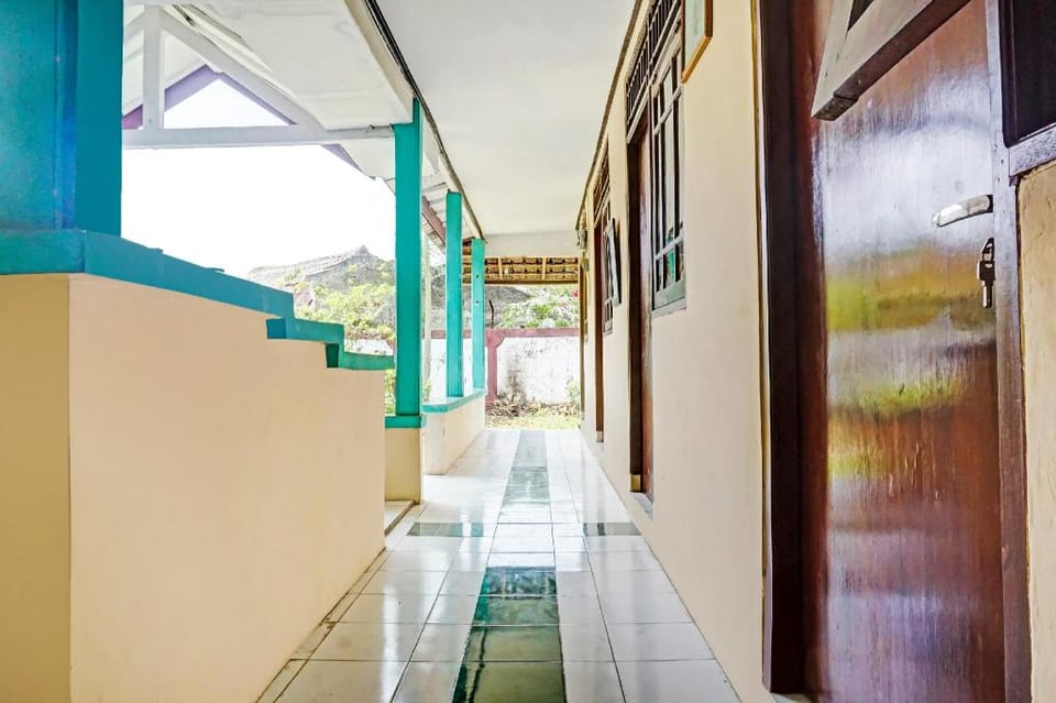 Hotel O Wisma Asri Putra Syariah Hotel in West Java