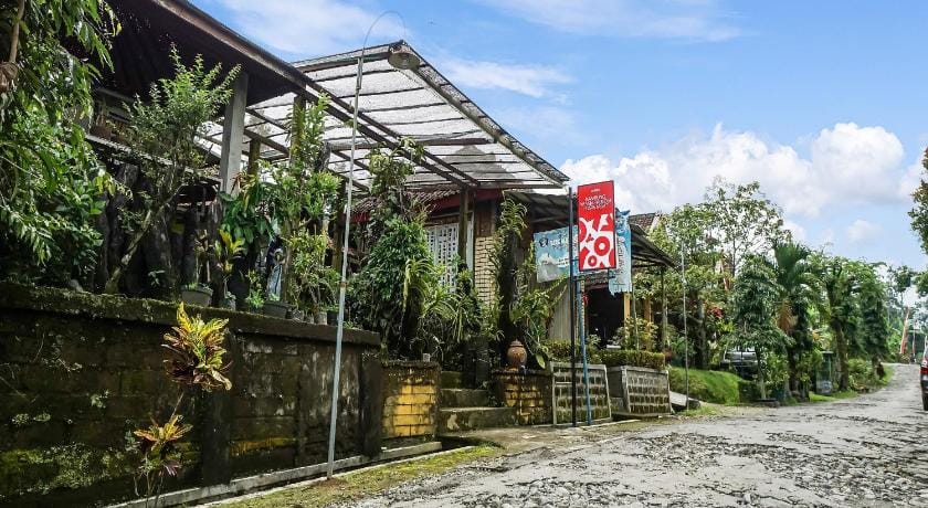 Hotel O Kampung Wisata Ekologi Puspa JagadNearGunung Kelud Hotel in East Java