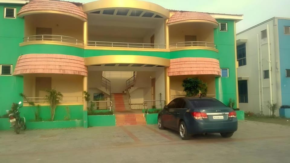 millionaire park resort Hotel in Tamil Nadu