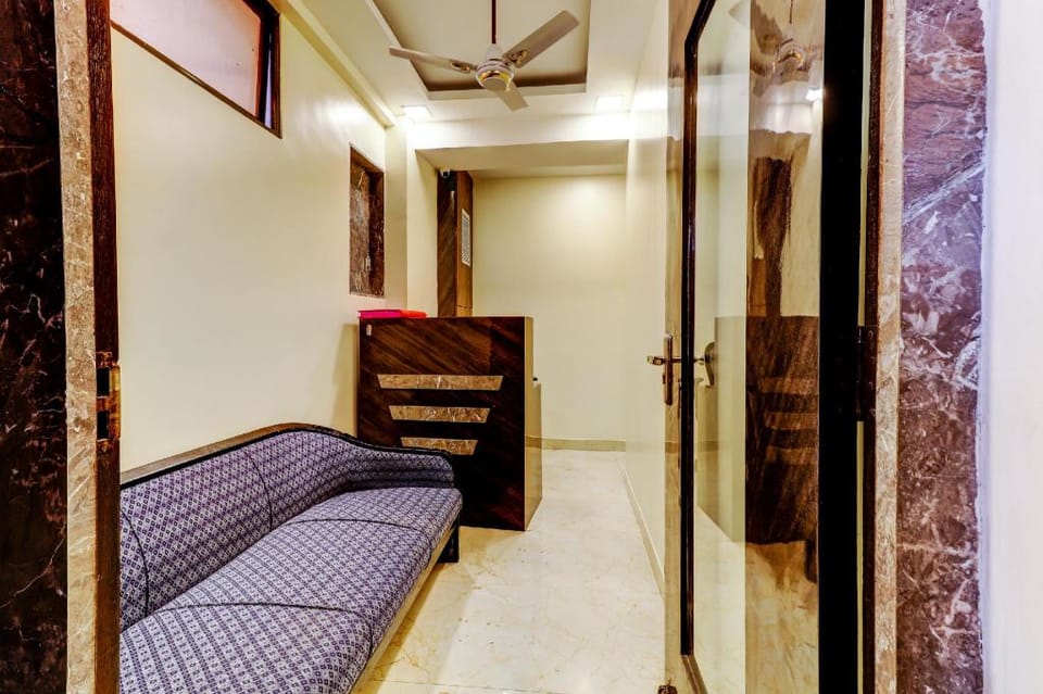 Hotel Prime Inn, Andheri West - Near Mumbai International Airport Hotel in Mumbai