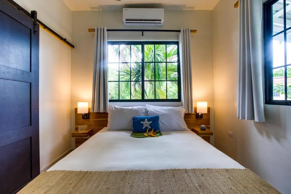 The Sea Glass Inn Inn in Placencia