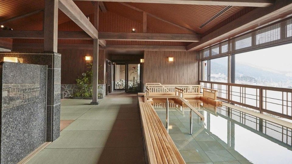 Yukemurinoyado Yuki-no-Hana Hotel in Japan