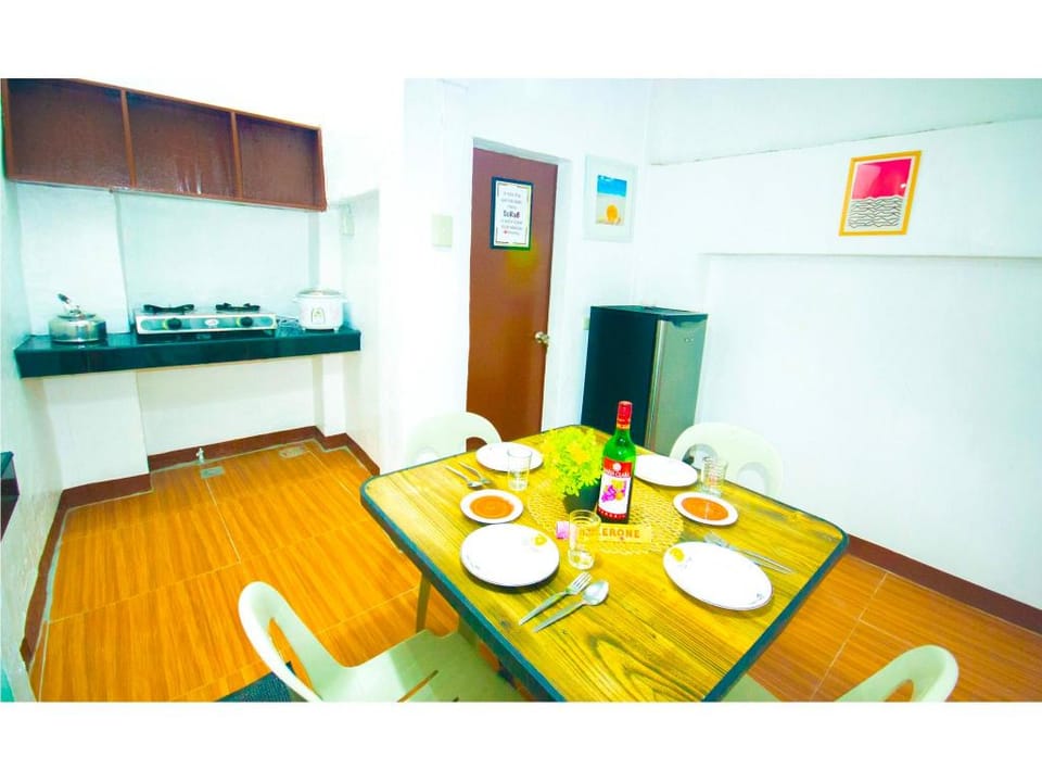 Family 2 Bedroom Apartment, Olongapo City Apartment in Olongapo