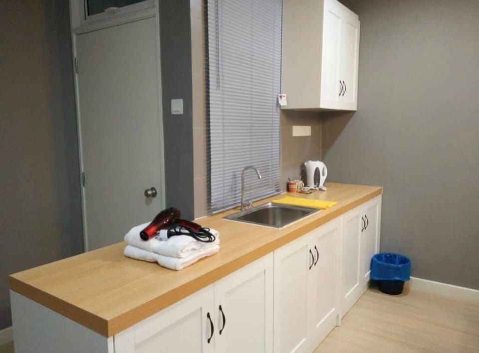 Champs Elysees Homestay with City and Disney view Apartment in Perak
